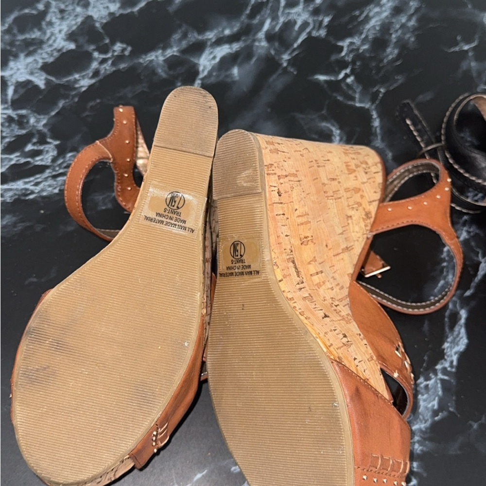 Soda Women's Wedge Sandals Brown Sz 7.5 & Jellypop Black Wedge Sz 7 LOT OF 2 - Picture 10 of 13